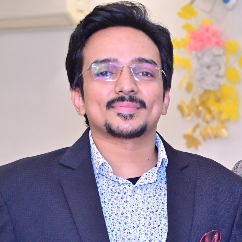 Saket Sambhav; Founder of WriteToWin